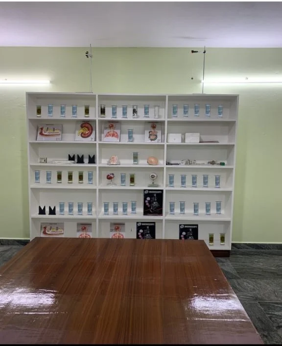 Science Lab - Image 1